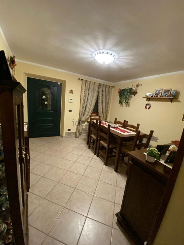 casa indipendente in vendita a Massarosa in zona Bozzano