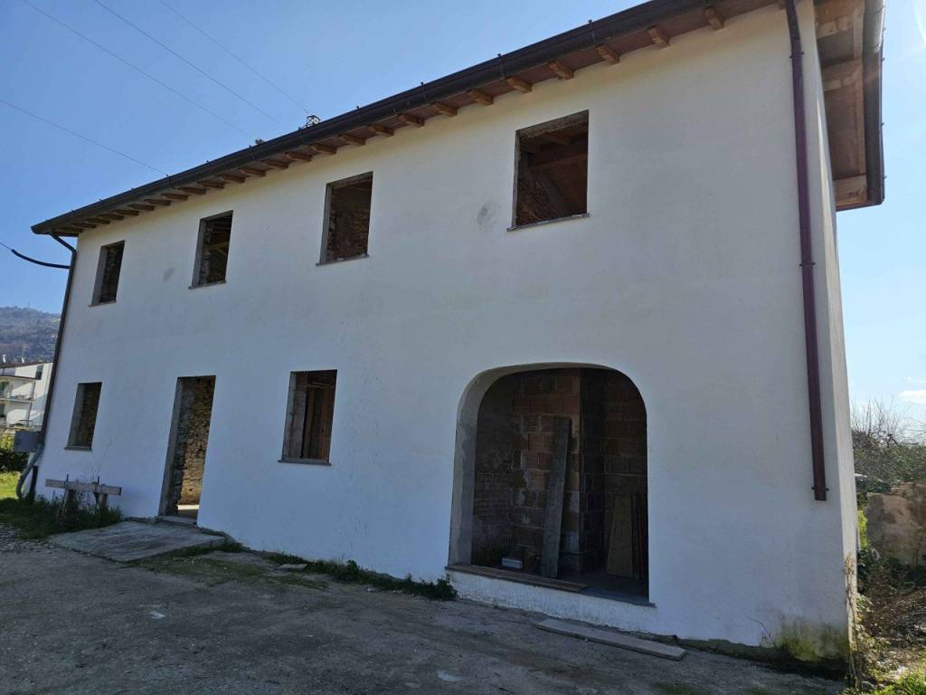 casa indipendente in vendita a Massarosa in zona Piano di Mommio
