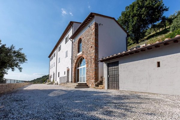 casa indipendente in vendita a Massarosa