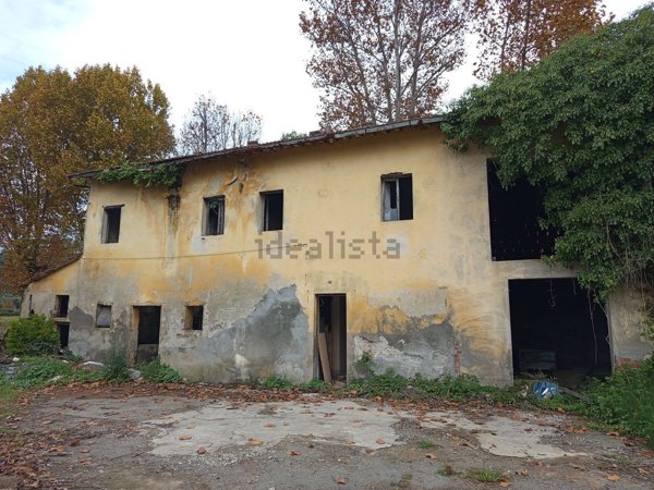 casa indipendente in vendita a Massarosa