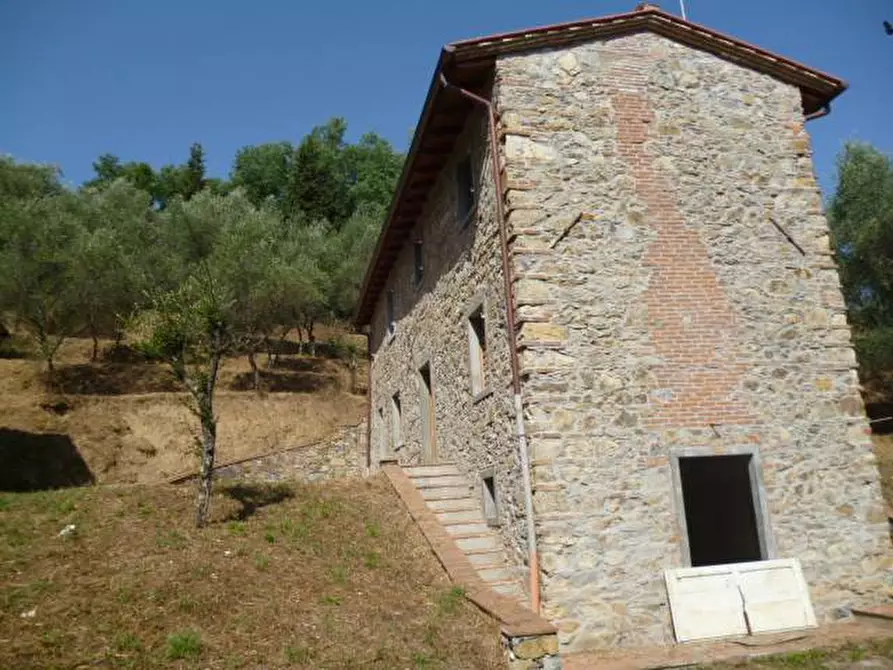 casa indipendente in vendita a Massarosa in zona Corsanico