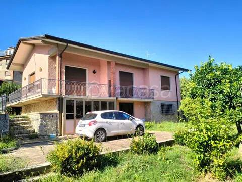 casa indipendente in vendita a Massarosa in zona Bargecchia