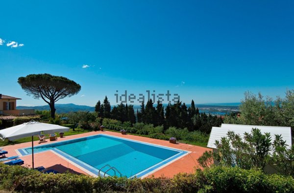 casa indipendente in vendita a Massarosa