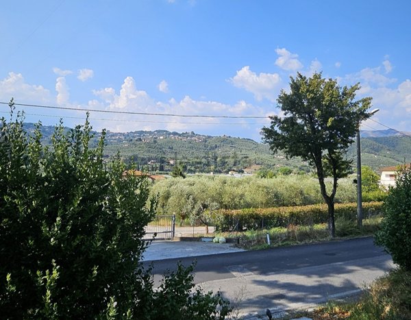 casa indipendente in vendita a Massarosa
