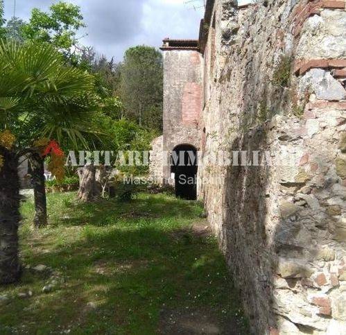casa indipendente in vendita a Massarosa in zona Piano di Conca