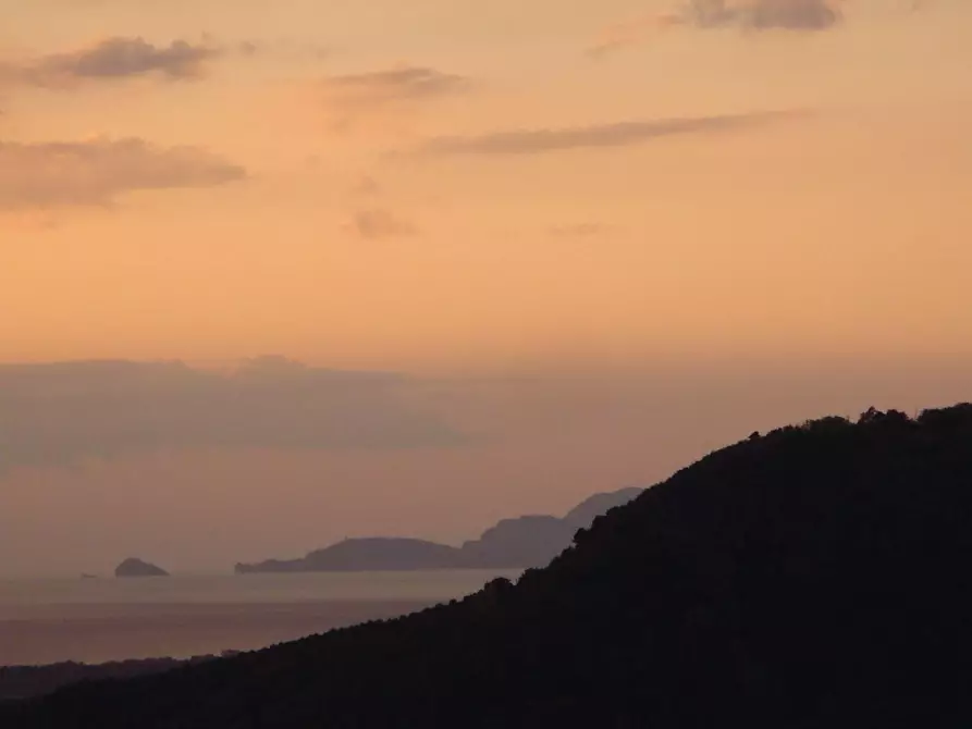 casa indipendente in vendita a Massarosa in zona Pieve a Elici