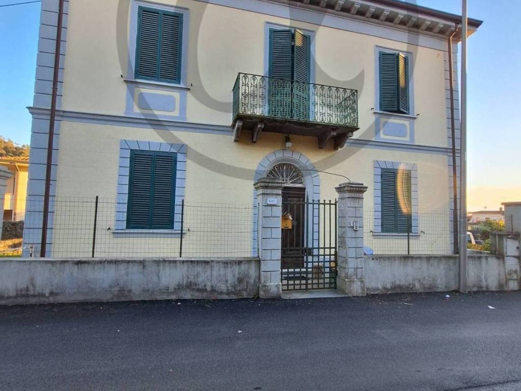 casa indipendente in vendita a Massarosa