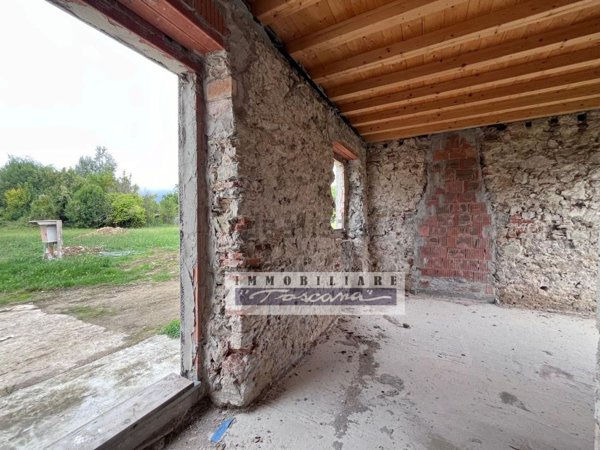 casa indipendente in vendita a Massarosa