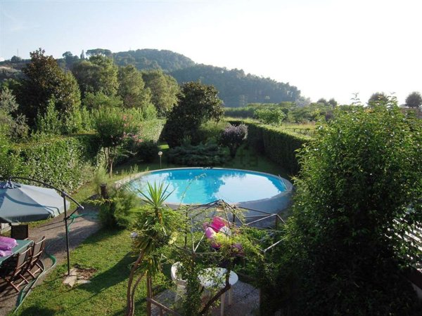 casa indipendente in vendita a Massarosa in zona Stiava