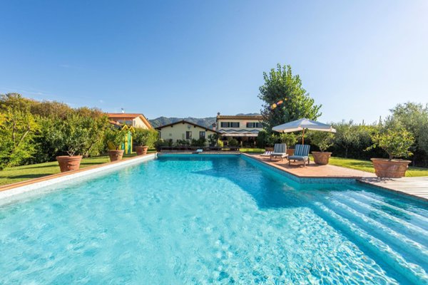 casa indipendente in vendita a Massarosa