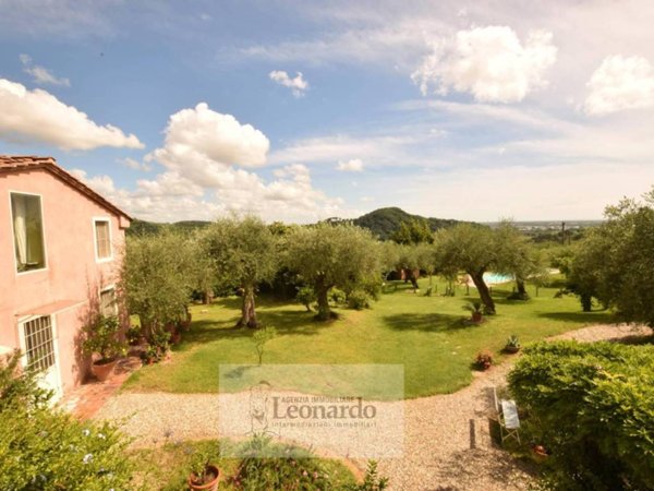 casa indipendente in vendita a Massarosa in zona Bargecchia