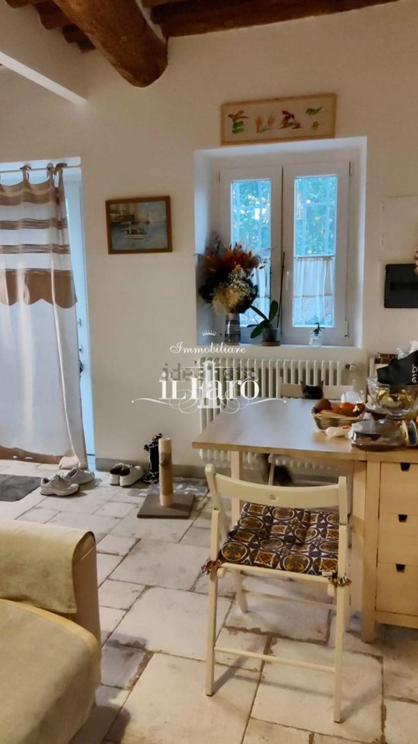 casa indipendente in vendita a Massarosa in zona Quiesa