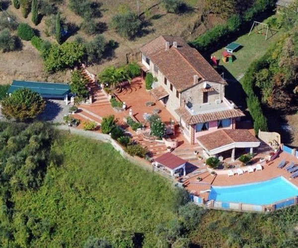 casa indipendente in vendita a Massarosa