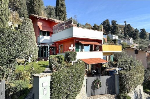 casa indipendente in vendita a Massarosa in zona Bargecchia