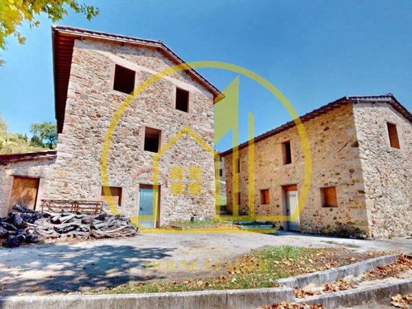 casa indipendente in vendita a Massarosa in zona Bargecchia