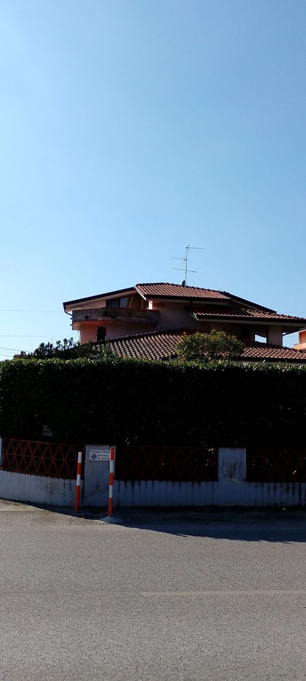 casa indipendente in vendita a Massarosa