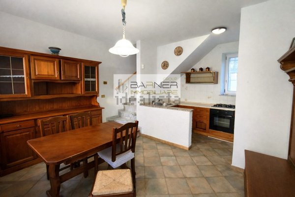 casa indipendente in vendita a Massarosa in zona Bozzano