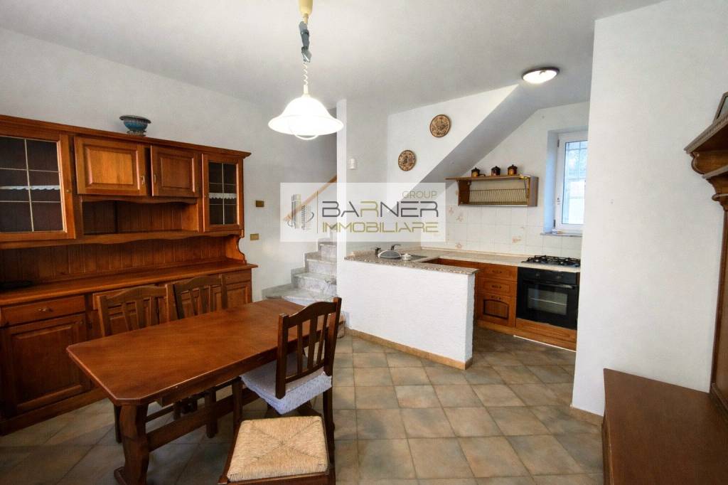 casa indipendente in vendita a Massarosa in zona Bozzano