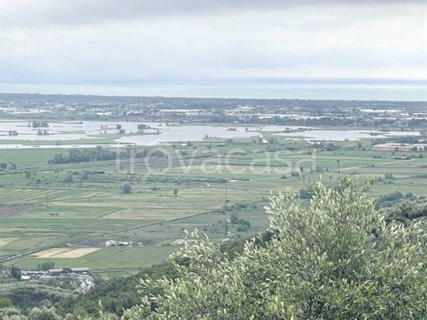 casa indipendente in vendita a Massarosa in zona Pieve a Elici