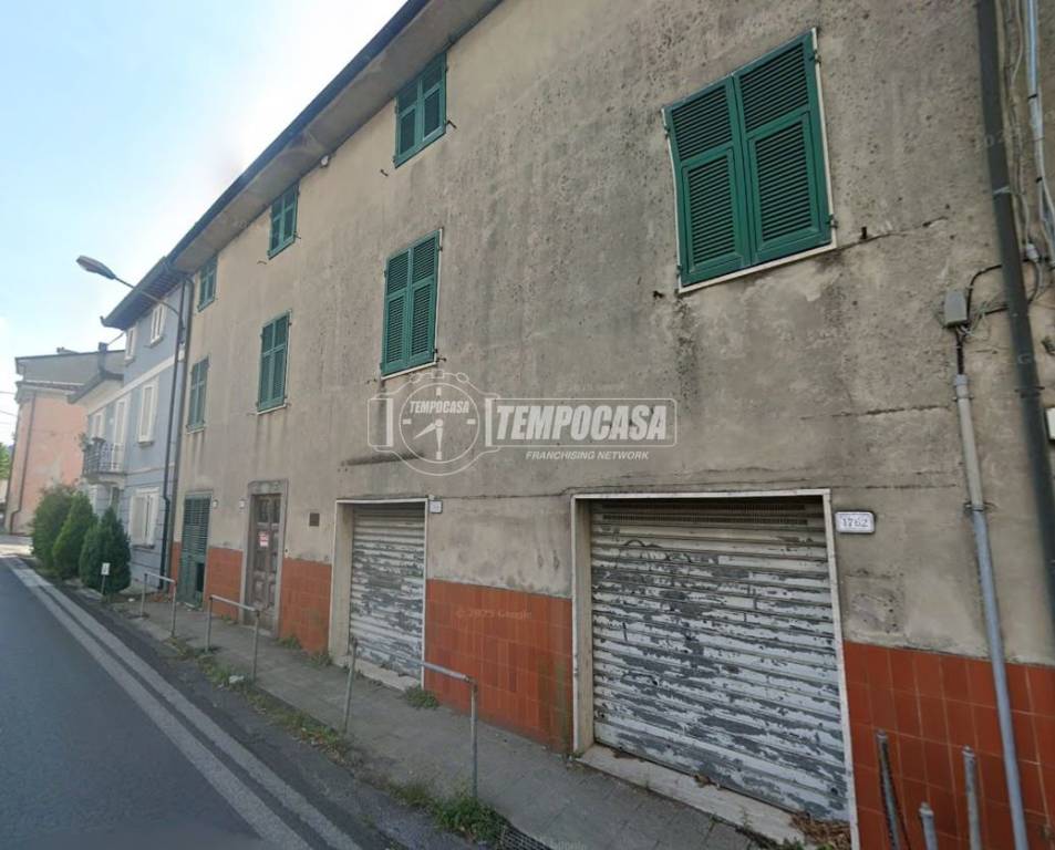 casa indipendente in vendita a Massarosa in zona Bozzano