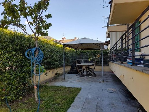casa indipendente in vendita a Massarosa in zona Piano di Conca