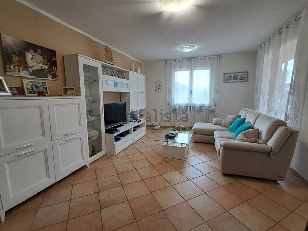 casa indipendente in vendita a Massarosa