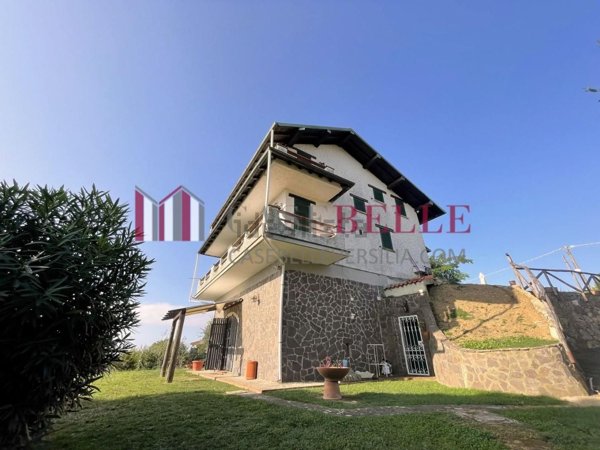 casa indipendente in vendita a Massarosa in zona Massaciuccoli