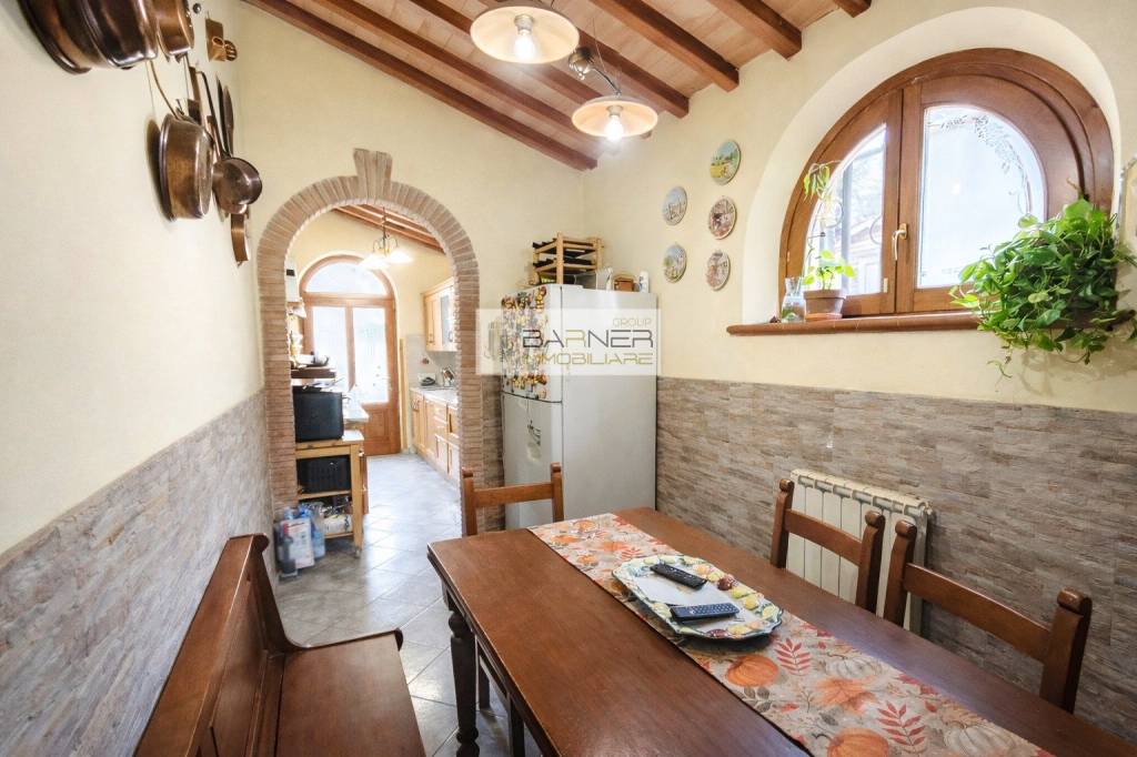 casa indipendente in vendita a Massarosa in zona Stiava