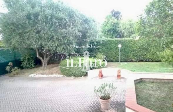 casa indipendente in vendita a Massarosa