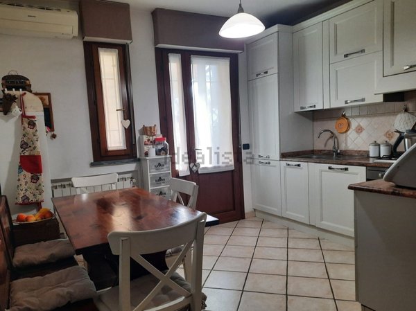 appartamento in vendita a Massarosa in zona Piano di Mommio