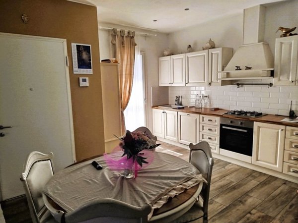 casa indipendente in vendita a Massarosa in zona Piano di Conca