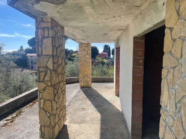 casa indipendente in vendita a Massarosa in zona Pieve a Elici