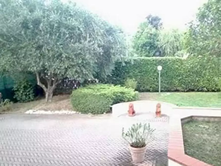 casa indipendente in vendita a Massarosa