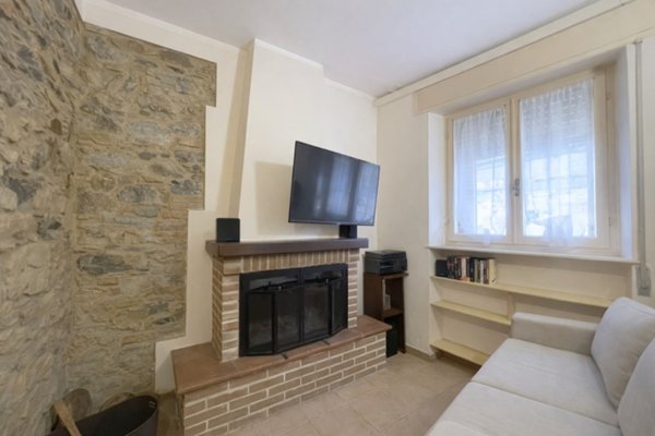 casa indipendente in vendita a Massarosa in zona Bargecchia