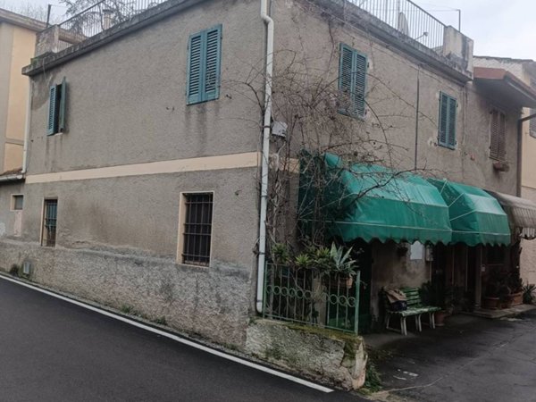casa indipendente in vendita a Massarosa in zona Stiava