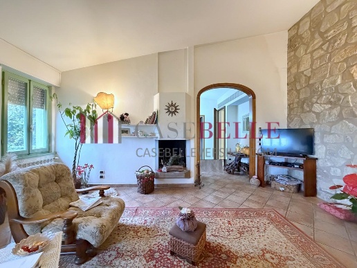 casa indipendente in vendita a Massarosa in zona Piano di Mommio