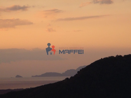 casa indipendente in vendita a Massarosa in zona Pieve a Elici