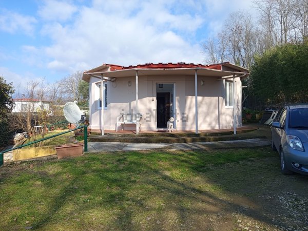 casa indipendente in vendita a Massarosa