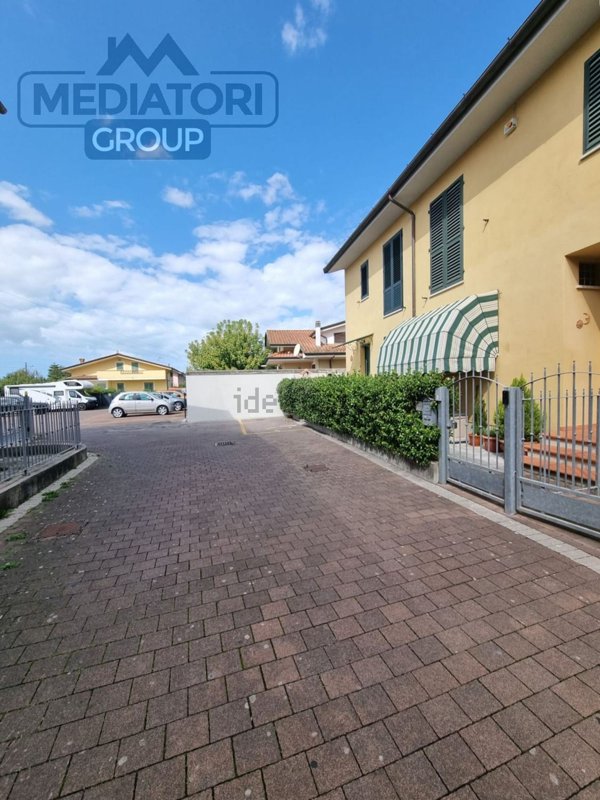 casa indipendente in vendita a Massarosa