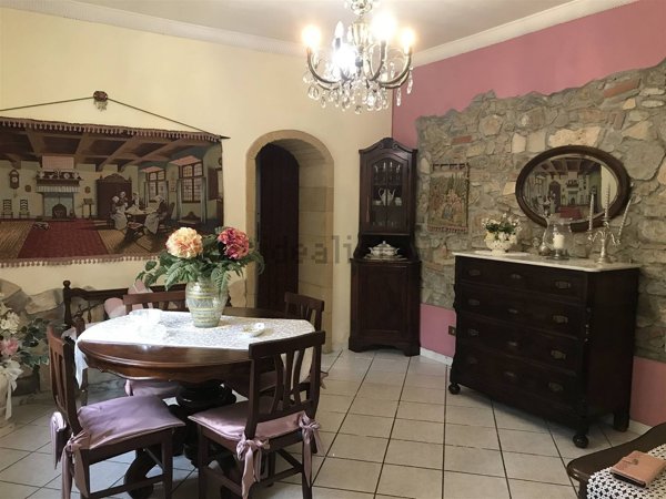 casa indipendente in vendita a Massarosa in zona Bozzano