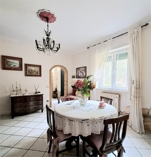 casa indipendente in vendita a Massarosa in zona Bozzano