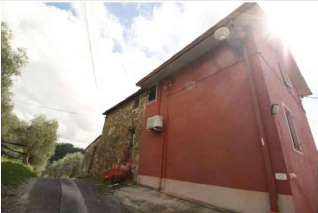 casa indipendente in vendita a Massarosa