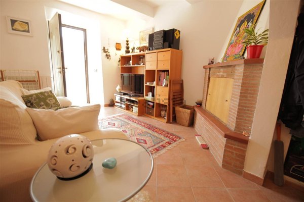 casa indipendente in vendita a Massarosa in zona Bozzano