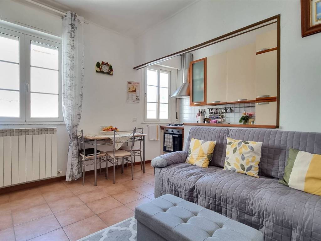 casa indipendente in vendita a Massarosa