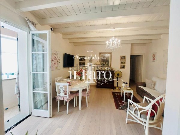 appartamento in vendita a Massarosa in zona Stiava