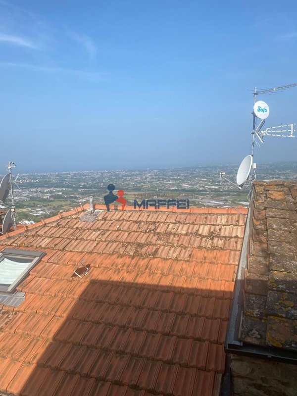 casa indipendente in vendita a Massarosa in zona Mommio