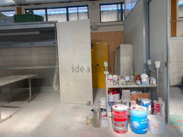 capannone in vendita a Massarosa