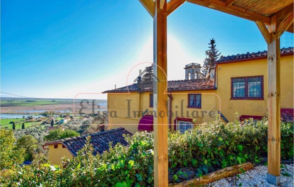 appartamento in vendita a Massarosa in zona Massaciuccoli