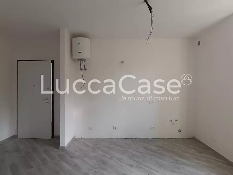 ufficio in vendita a Massarosa in zona Quiesa