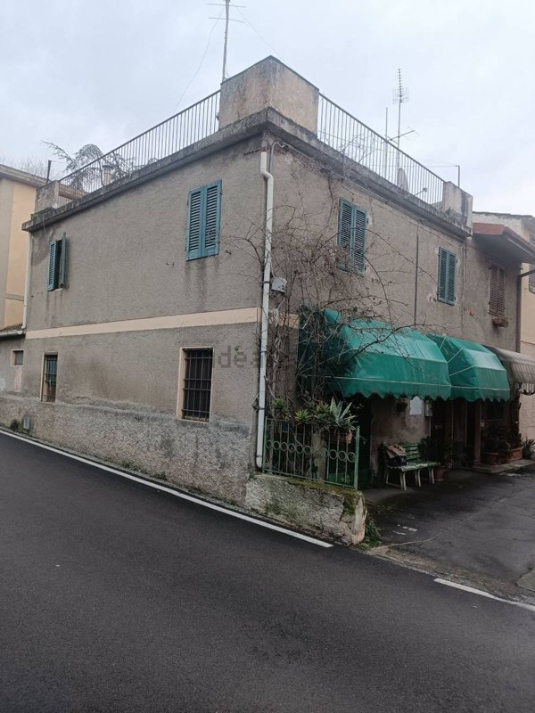 casa indipendente in vendita a Massarosa in zona Stiava